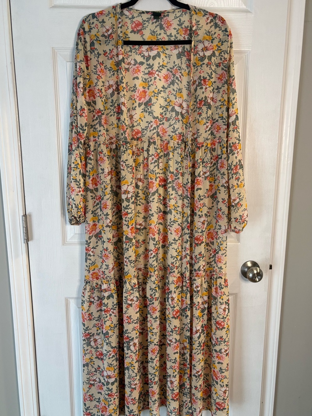 Wild Fable Floral Tiered Duster Kimono Size Small